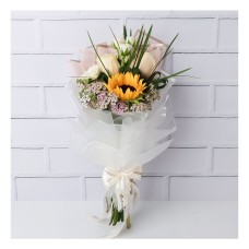 Toka Roses and Sunflowers Bouquet
